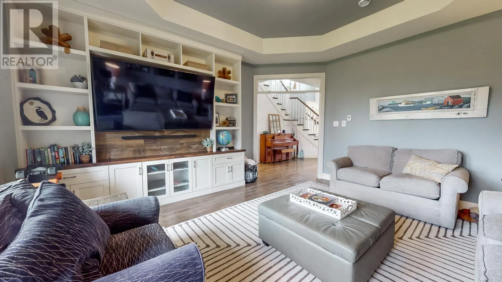 9 Middle Ledge Drive