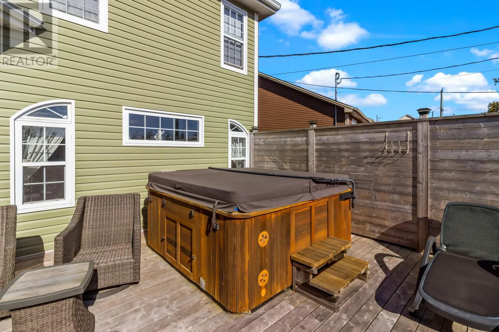 112 Canterbury Drive