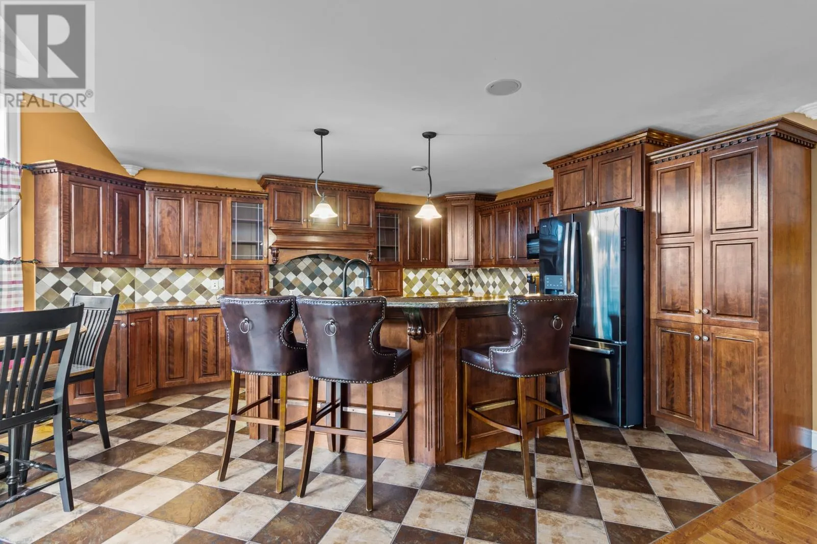 112 Canterbury Drive