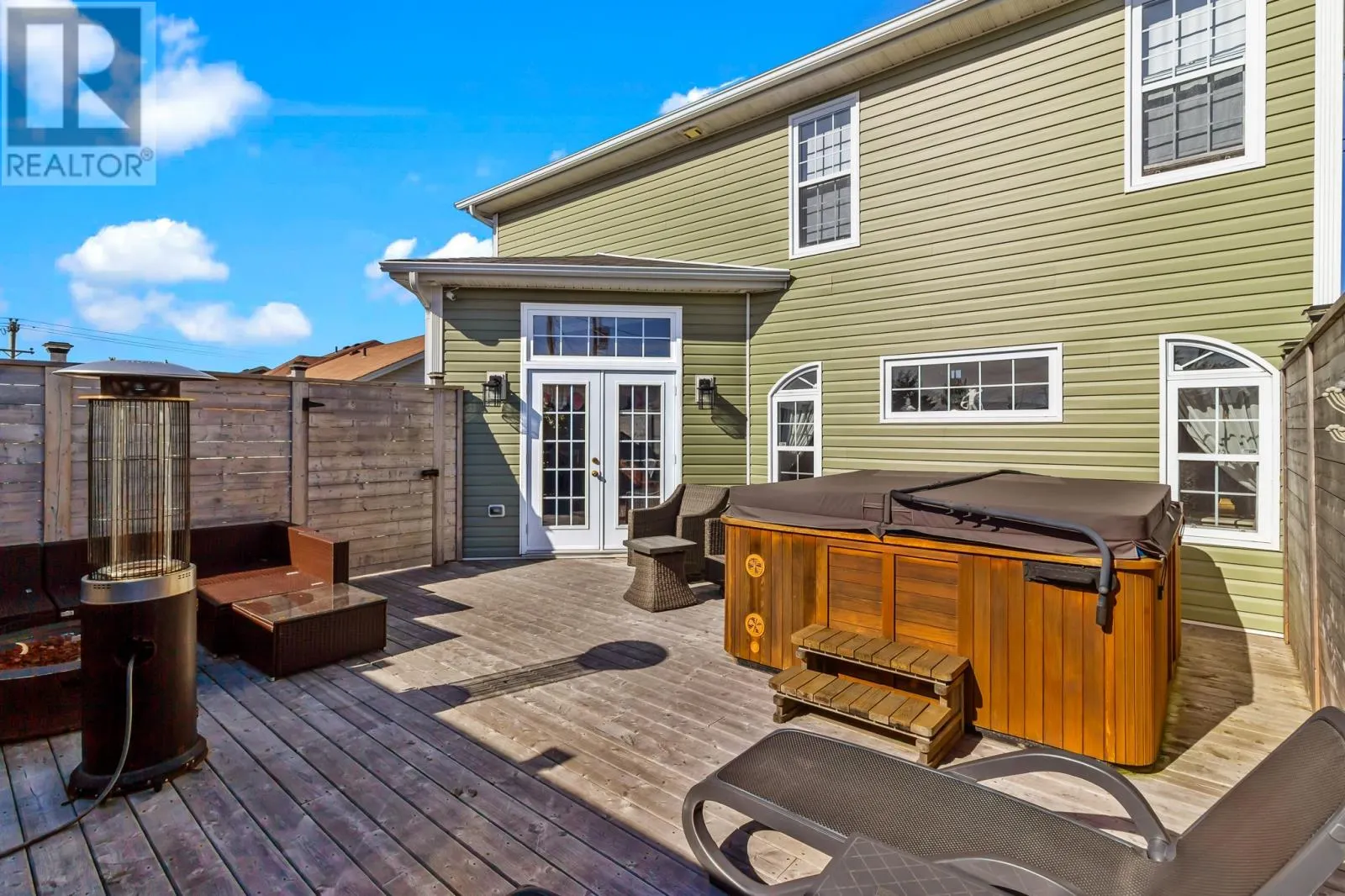 112 Canterbury Drive