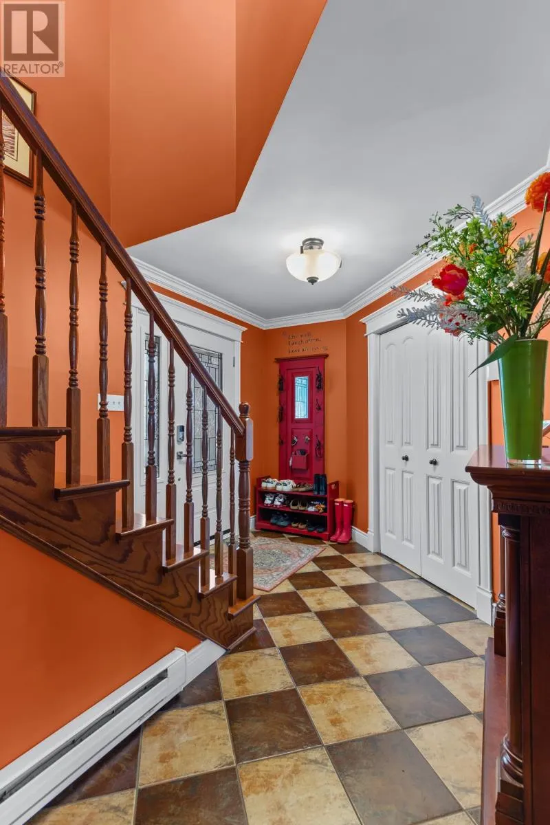112 Canterbury Drive