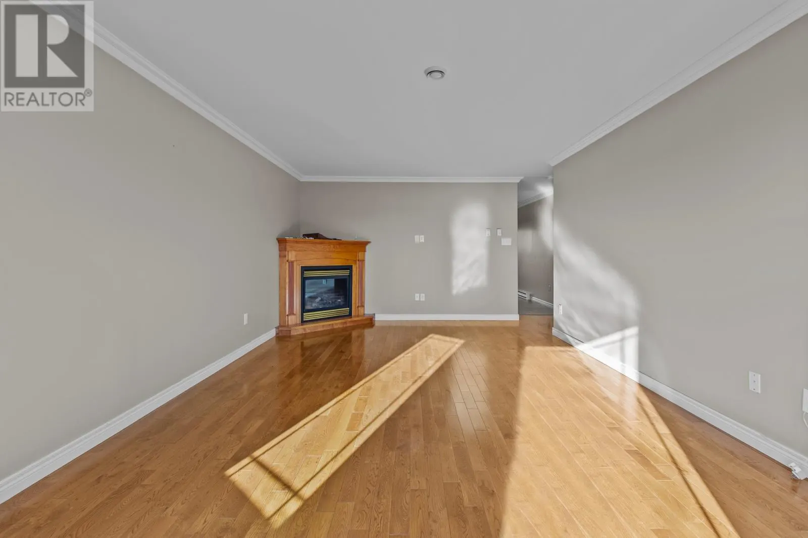 4 Lions Crescent