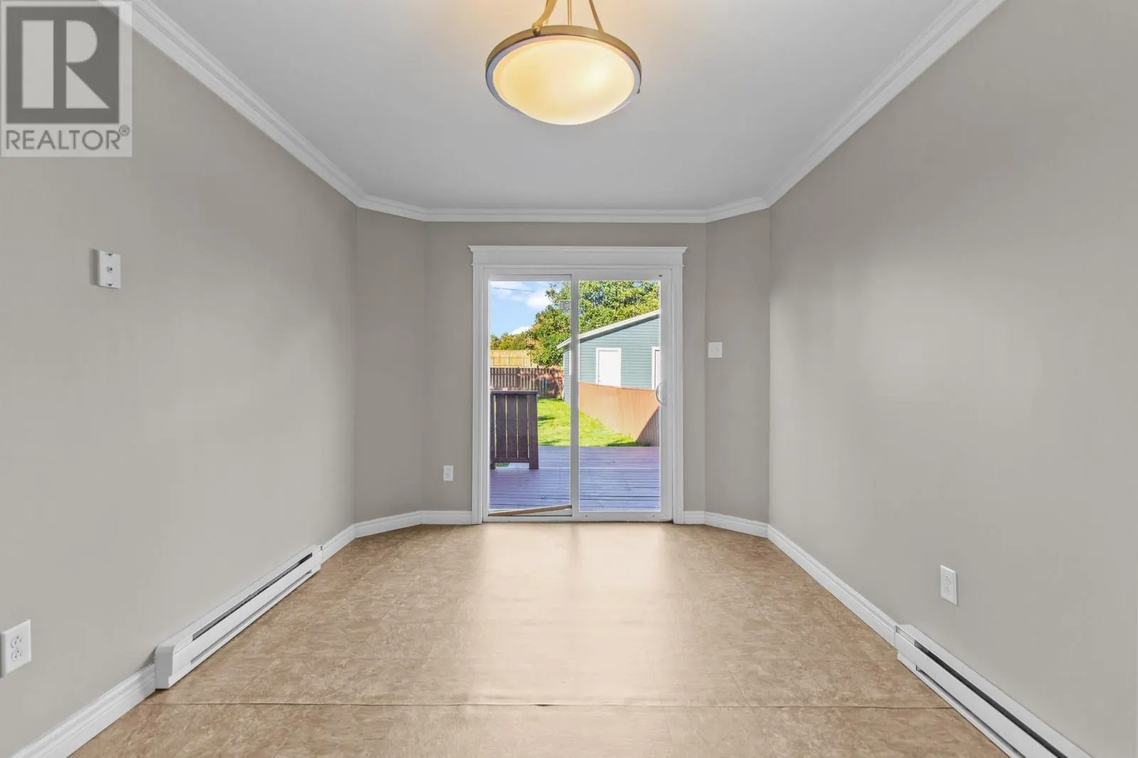 4 Lions Crescent