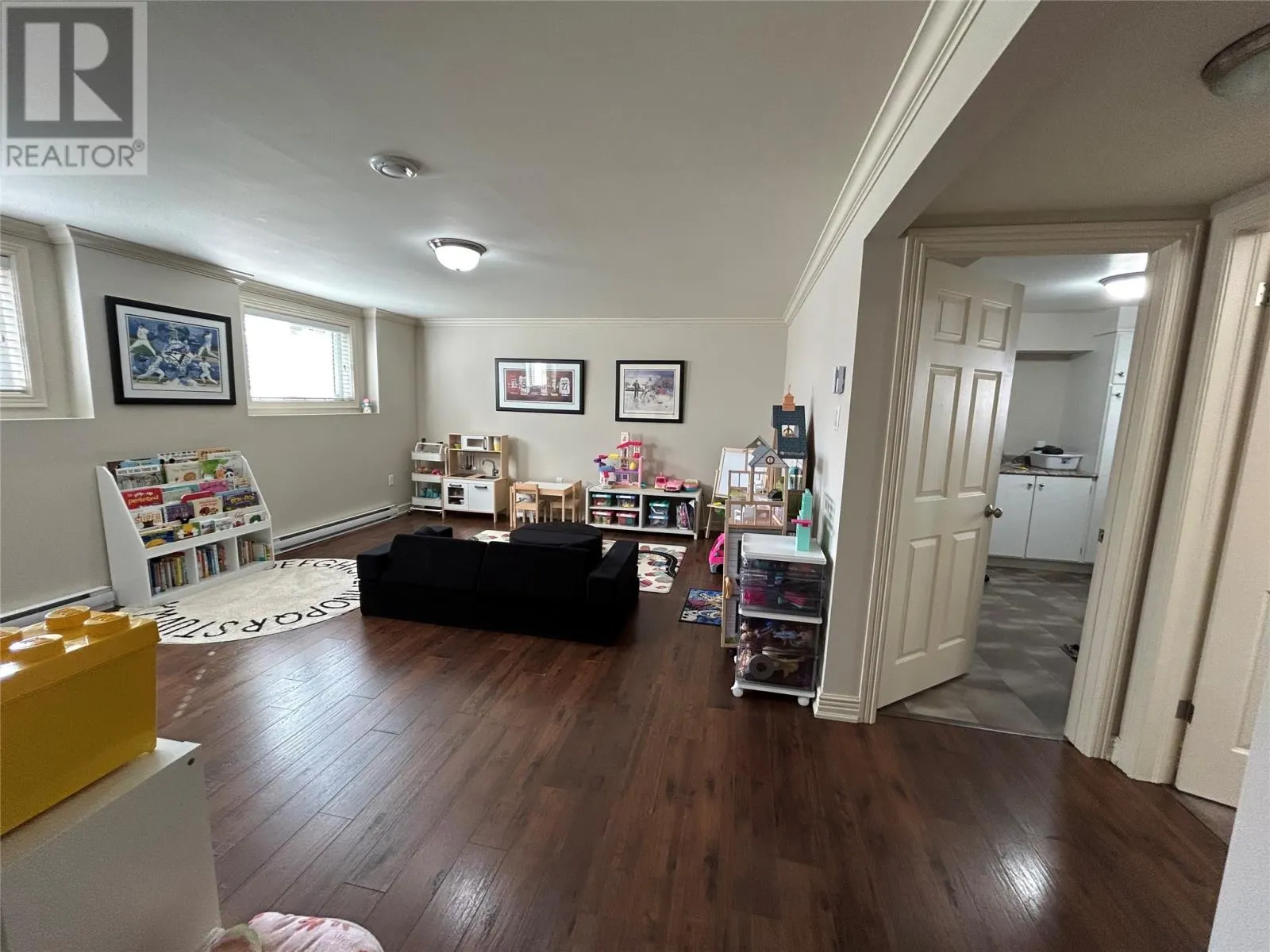 23 Errol Place