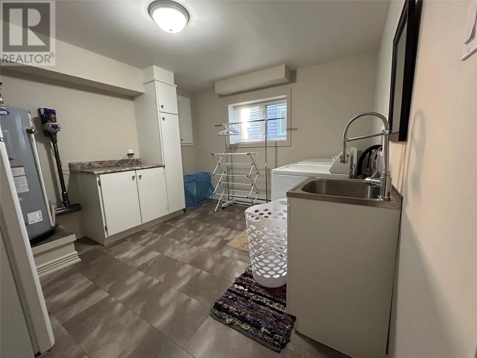23 Errol Place
