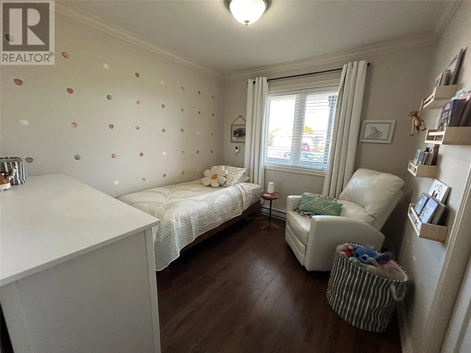 23 Errol Place