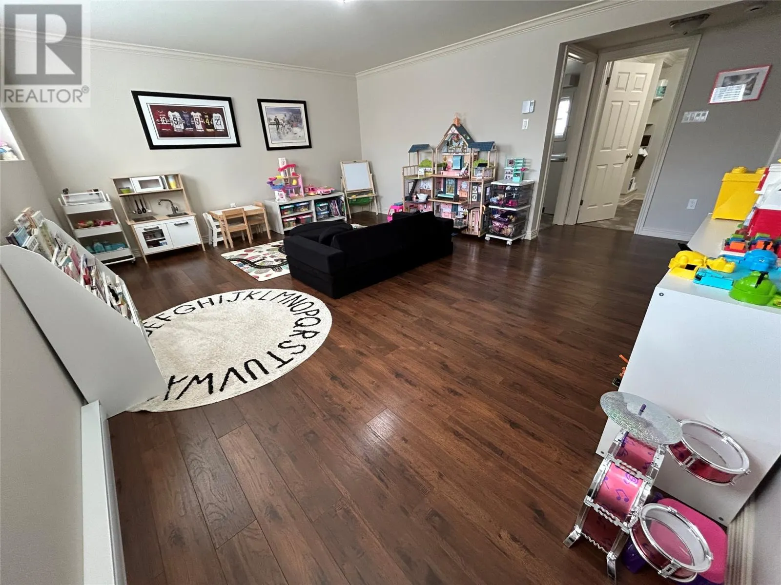 23 Errol Place