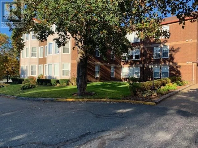 134 Portugal Cove Road Unit#214, #214