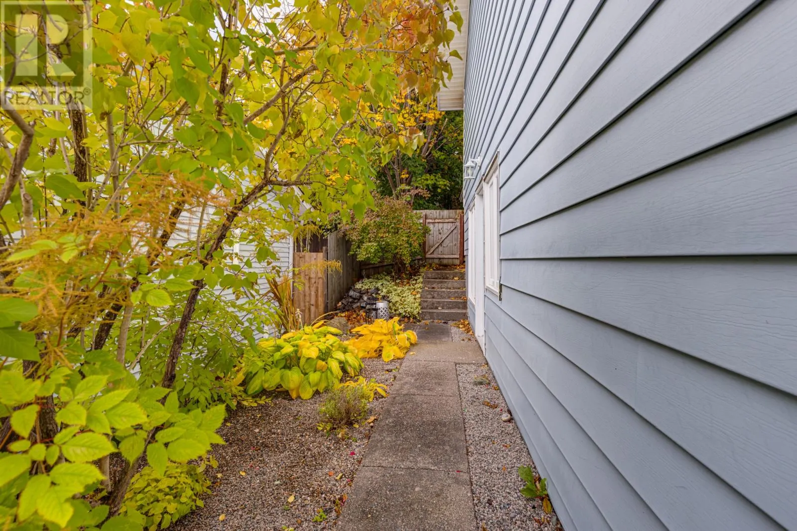 9 Tamarack Street