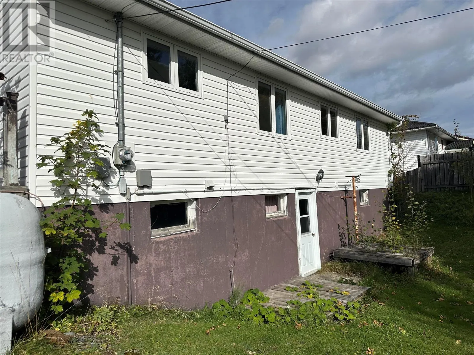 64 Sutherland Drive