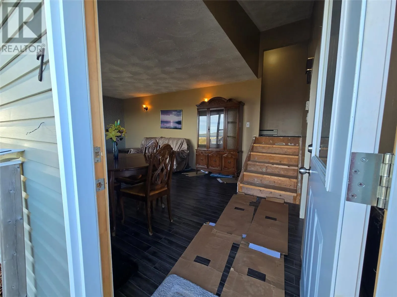 7 Aspen Cove Road