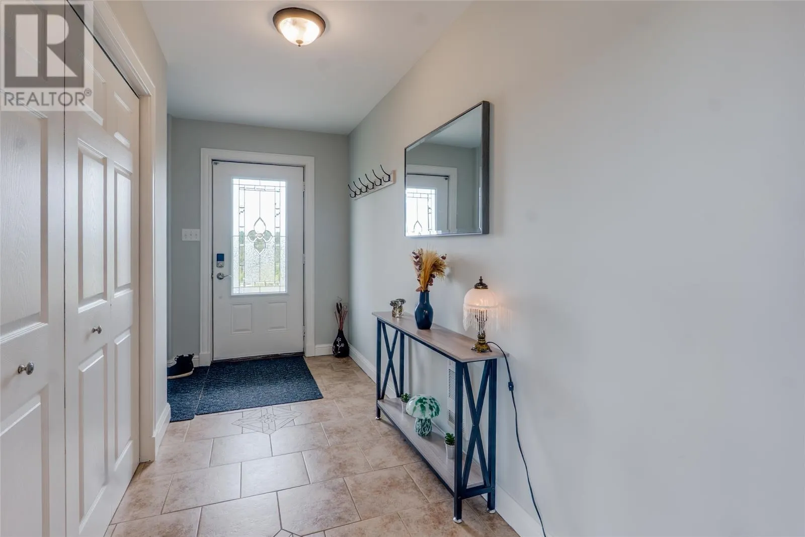 60 Convent Lane