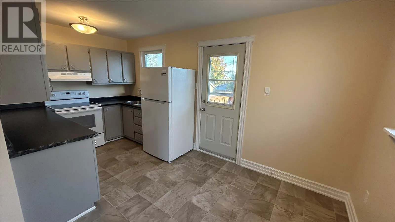 10 New Haven Lane