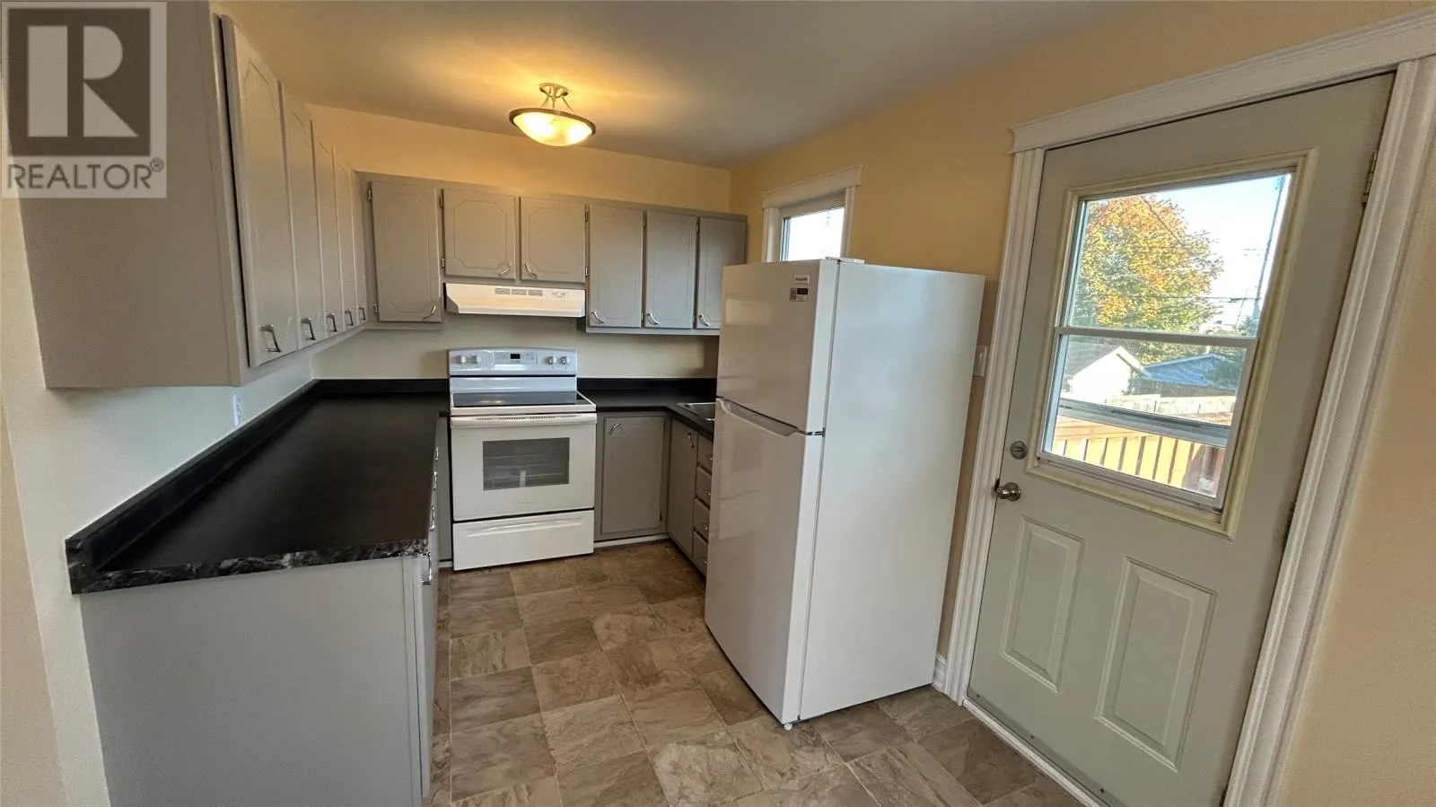 10 New Haven Lane