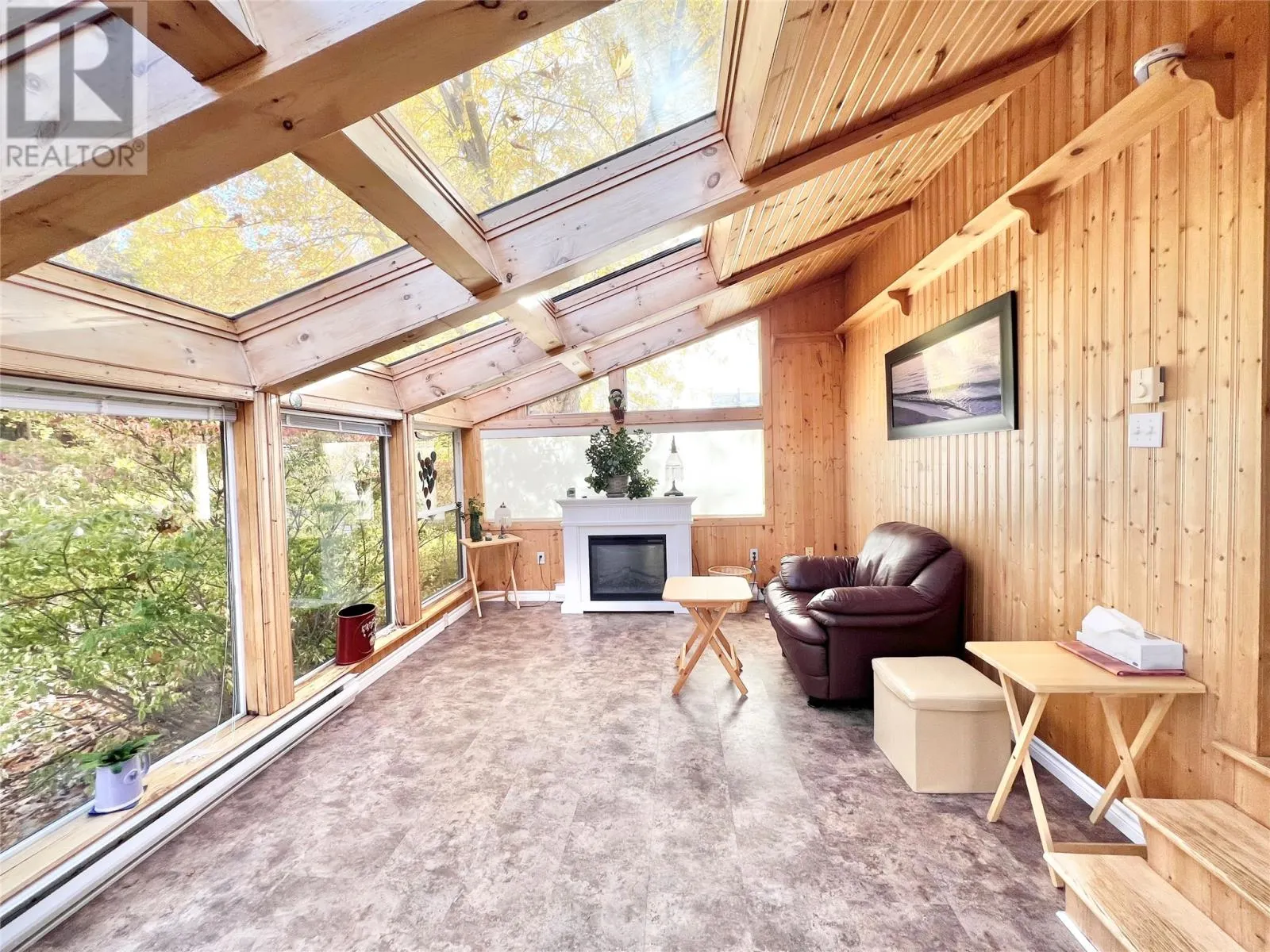 69 Southcott Drive