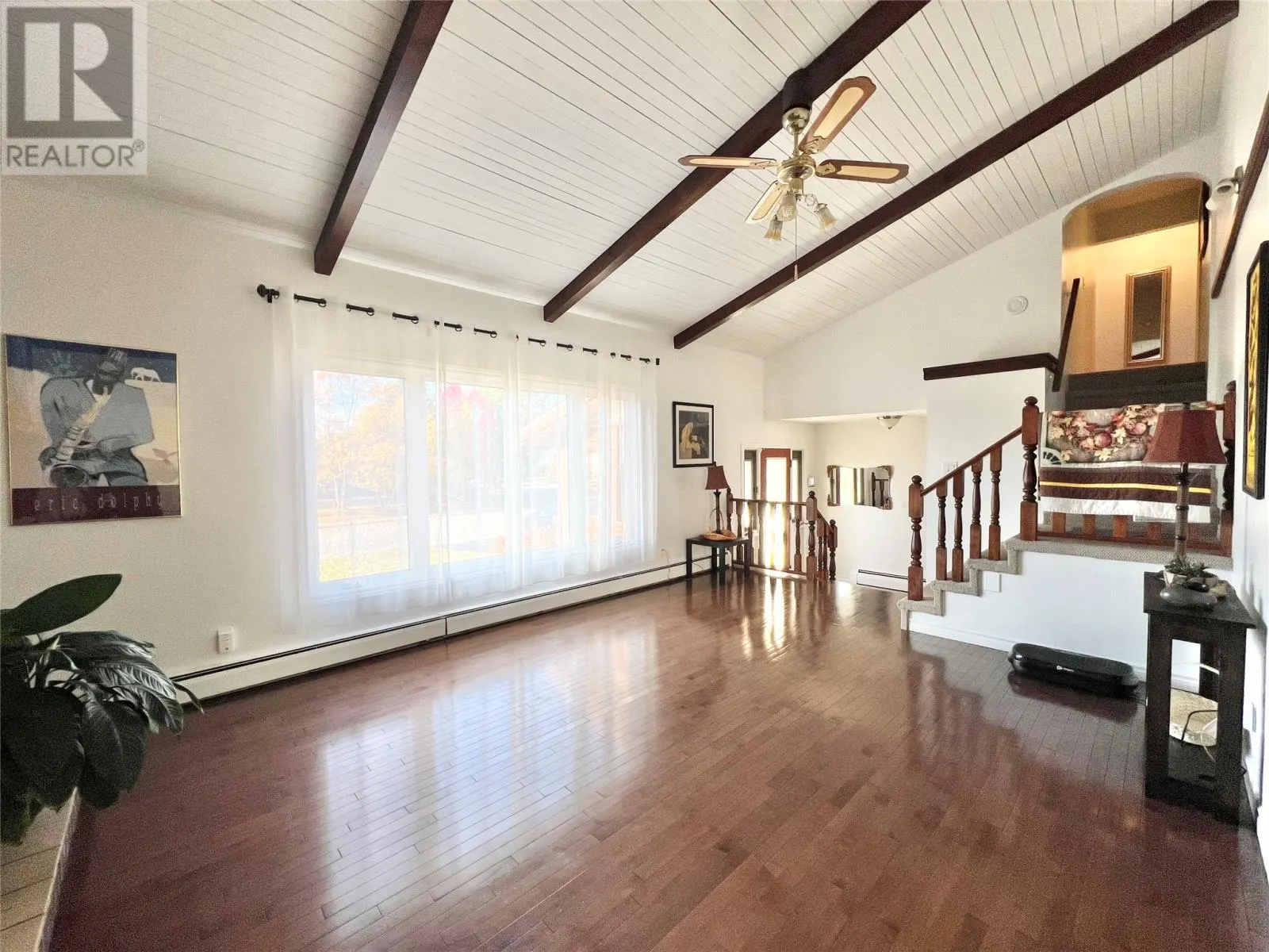 69 Southcott Drive