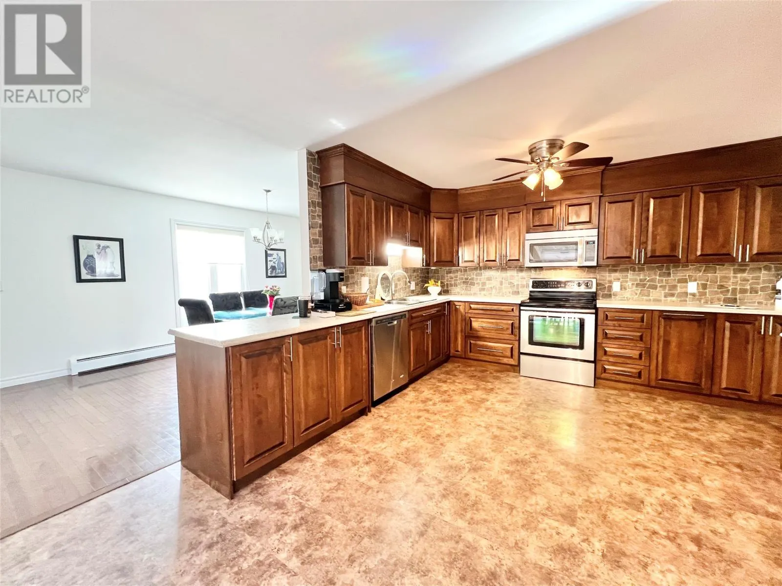 69 Southcott Drive