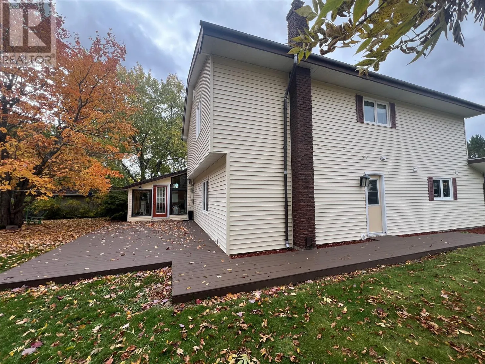 69 Southcott Drive