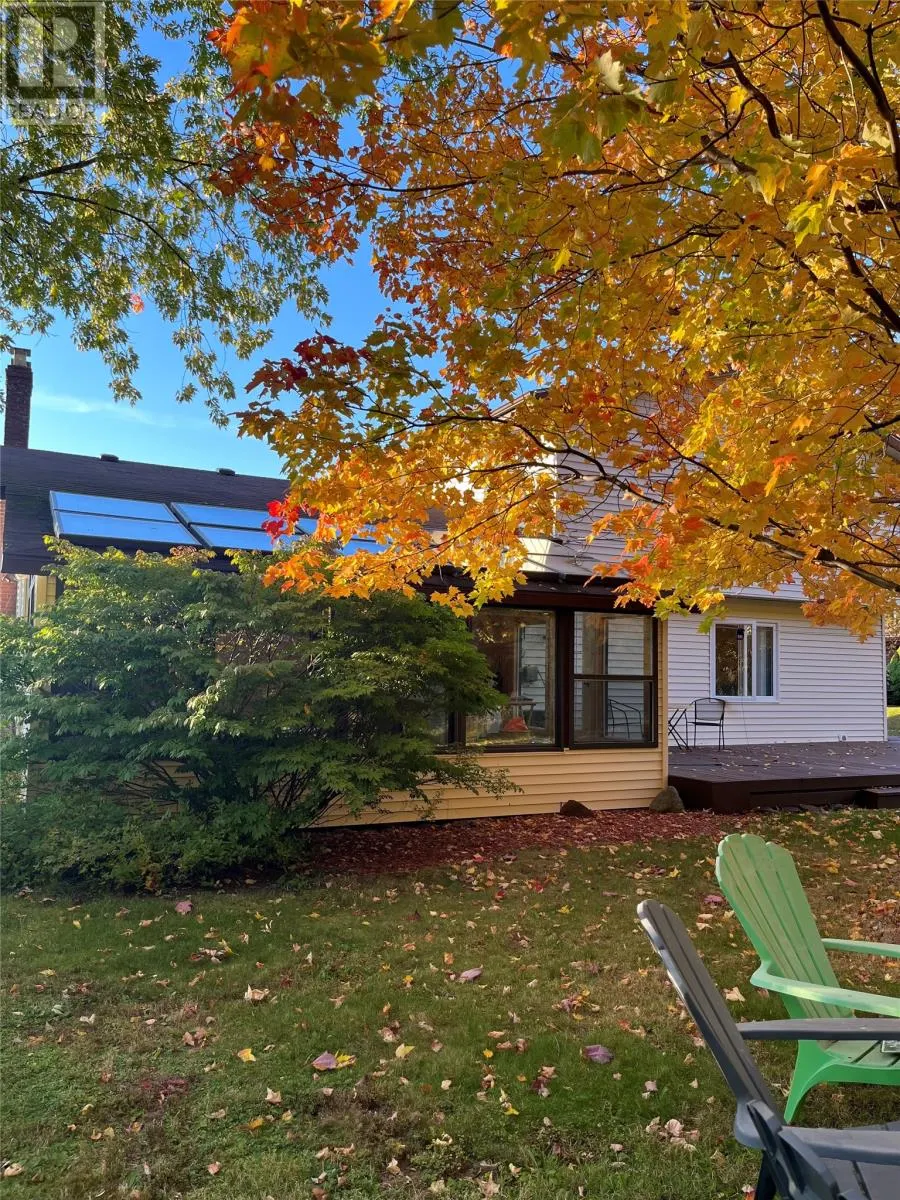 69 Southcott Drive