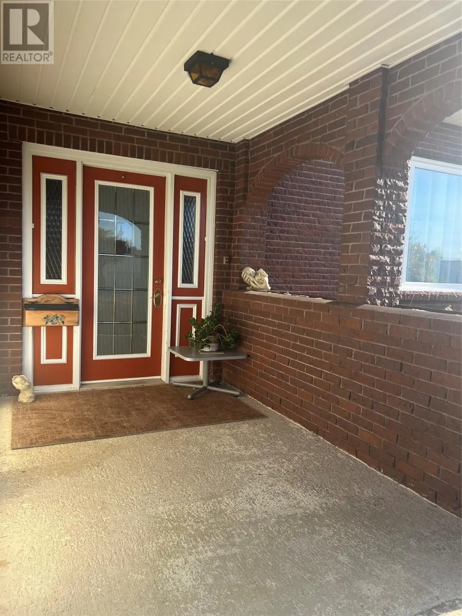 69 Southcott Drive