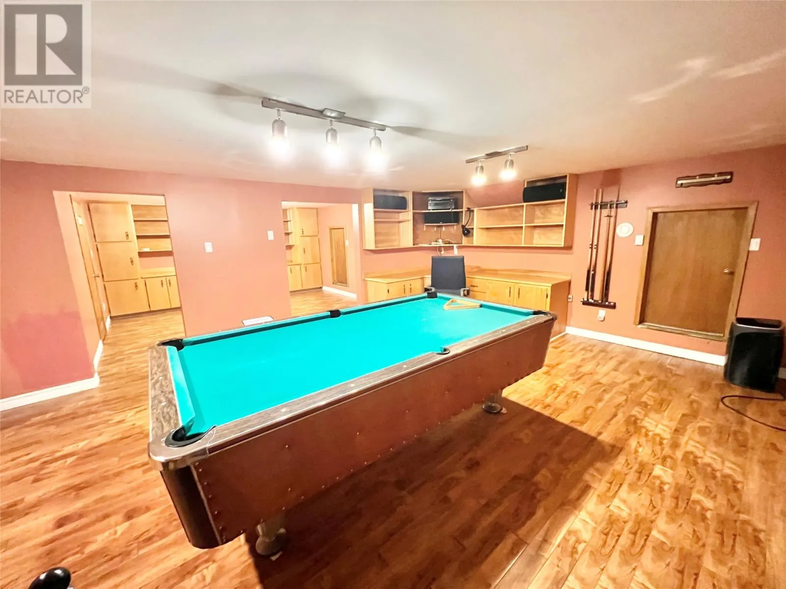 69 Southcott Drive