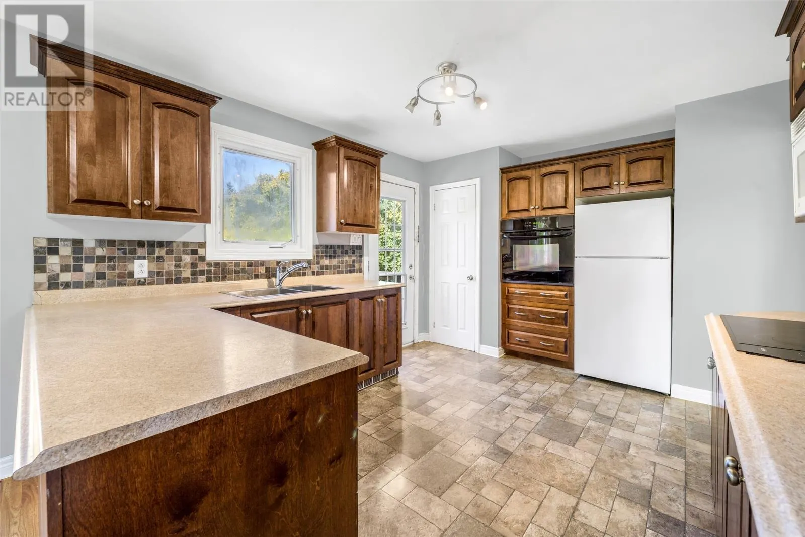 62 Old Bay Bulls Road