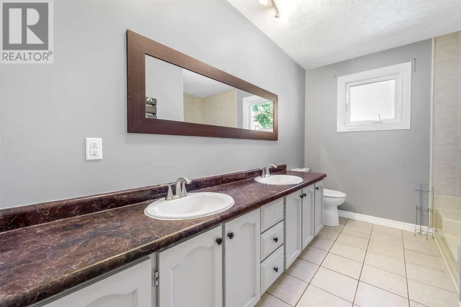 62 Old Bay Bulls Road