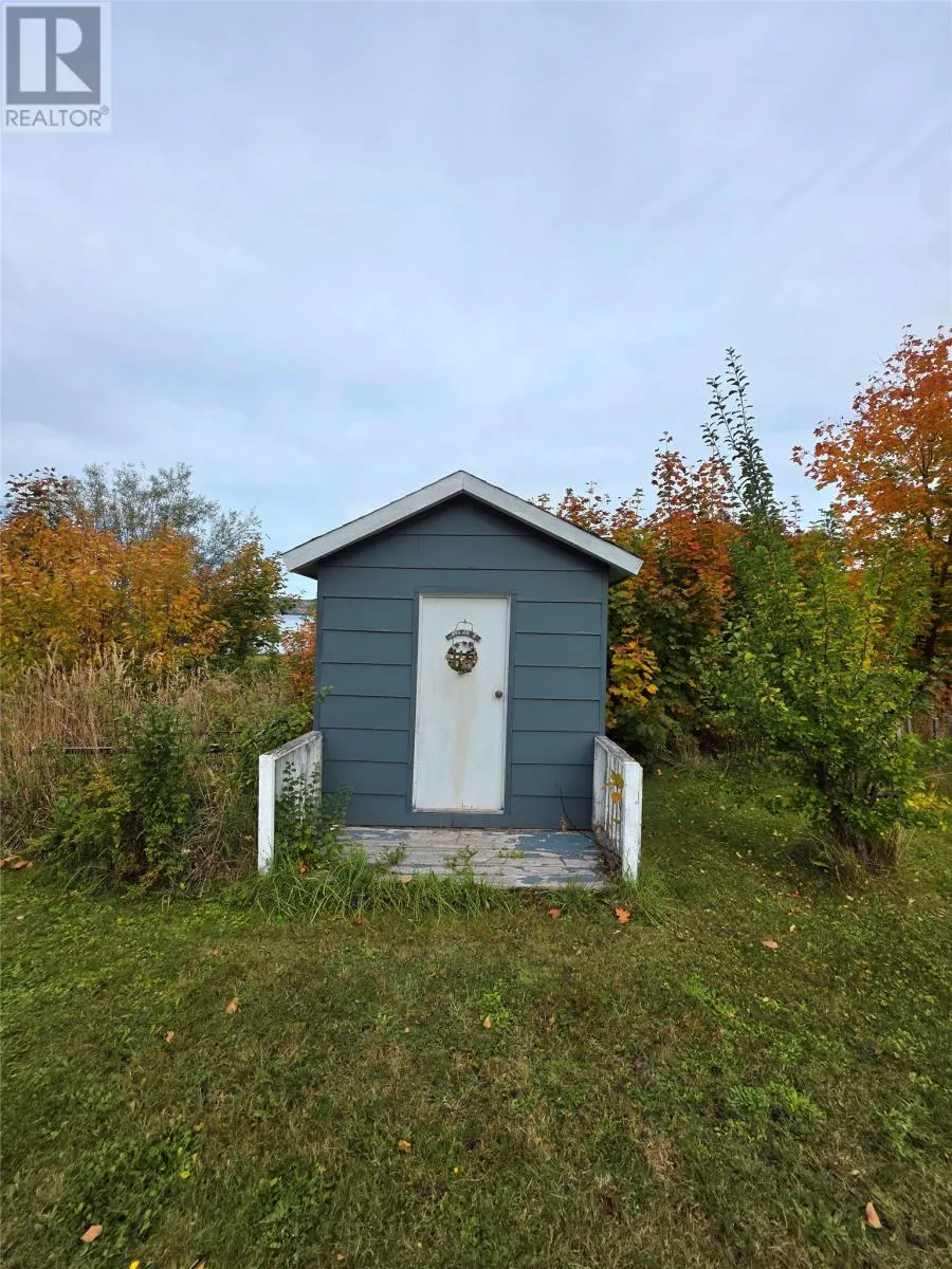 166 Petries Street