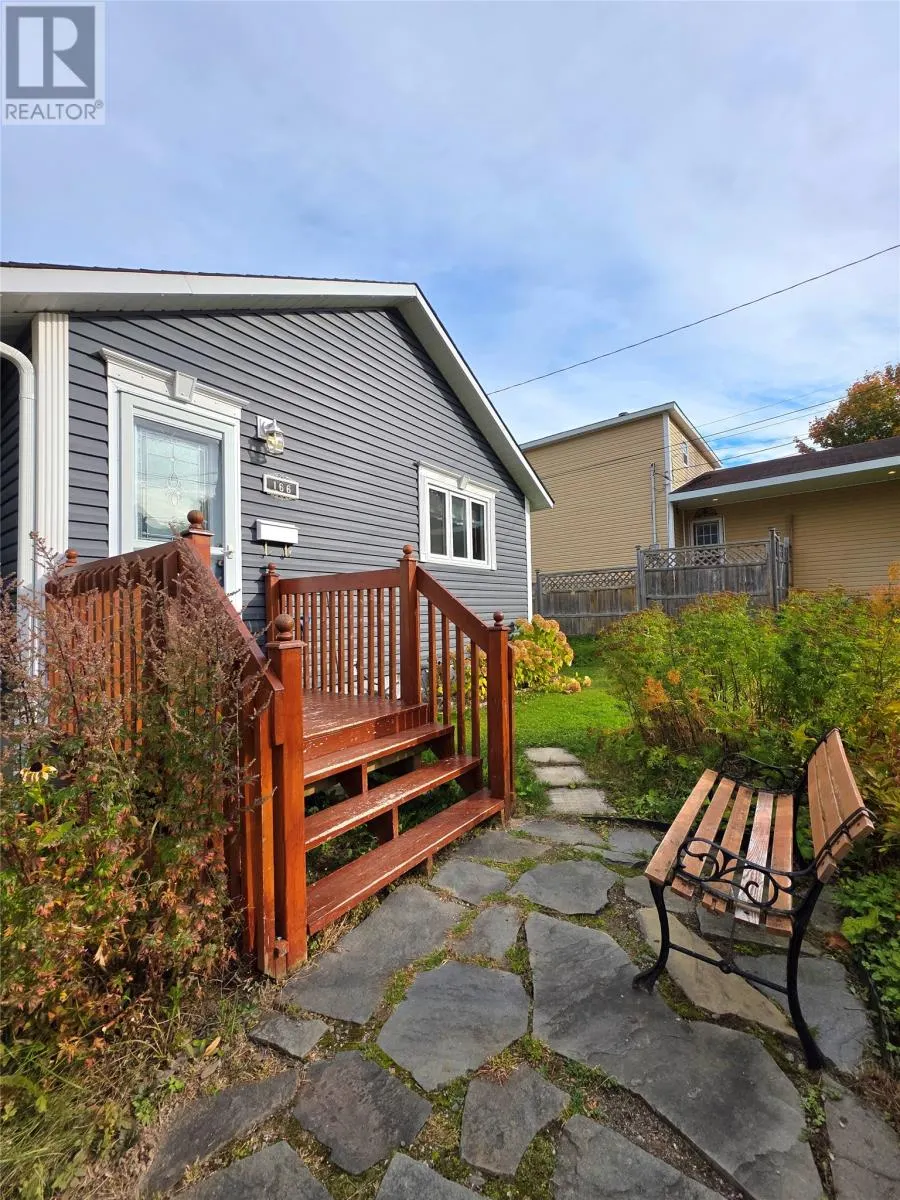 166 Petries Street