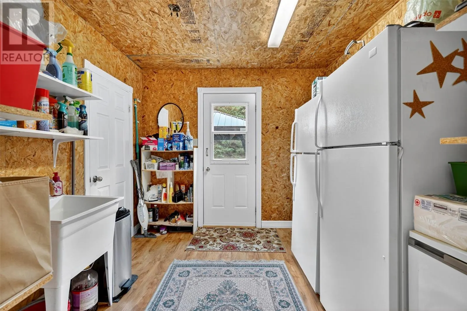 69 Forest Road