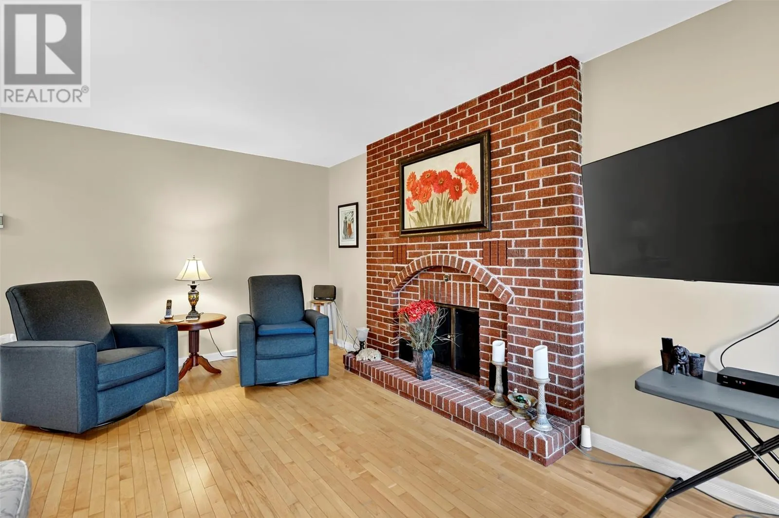 69 Forest Road