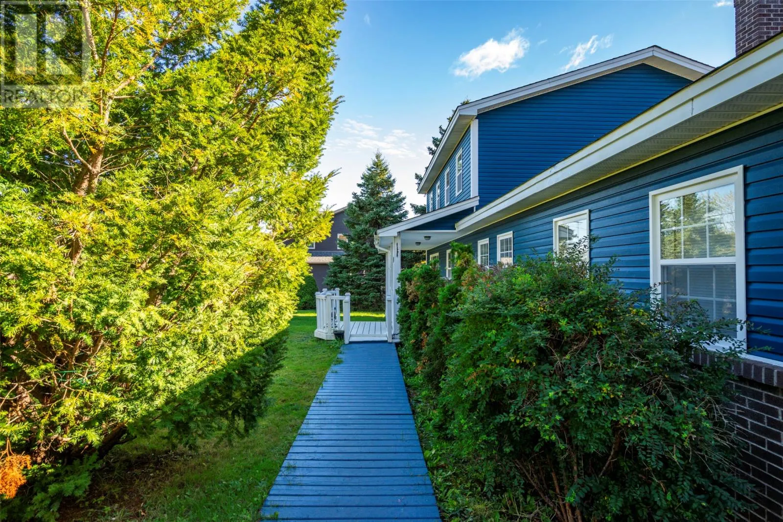 69 Forest Road