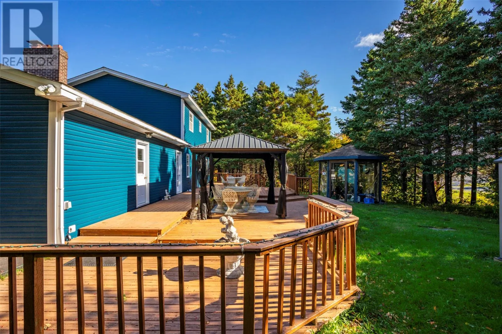 69 Forest Road