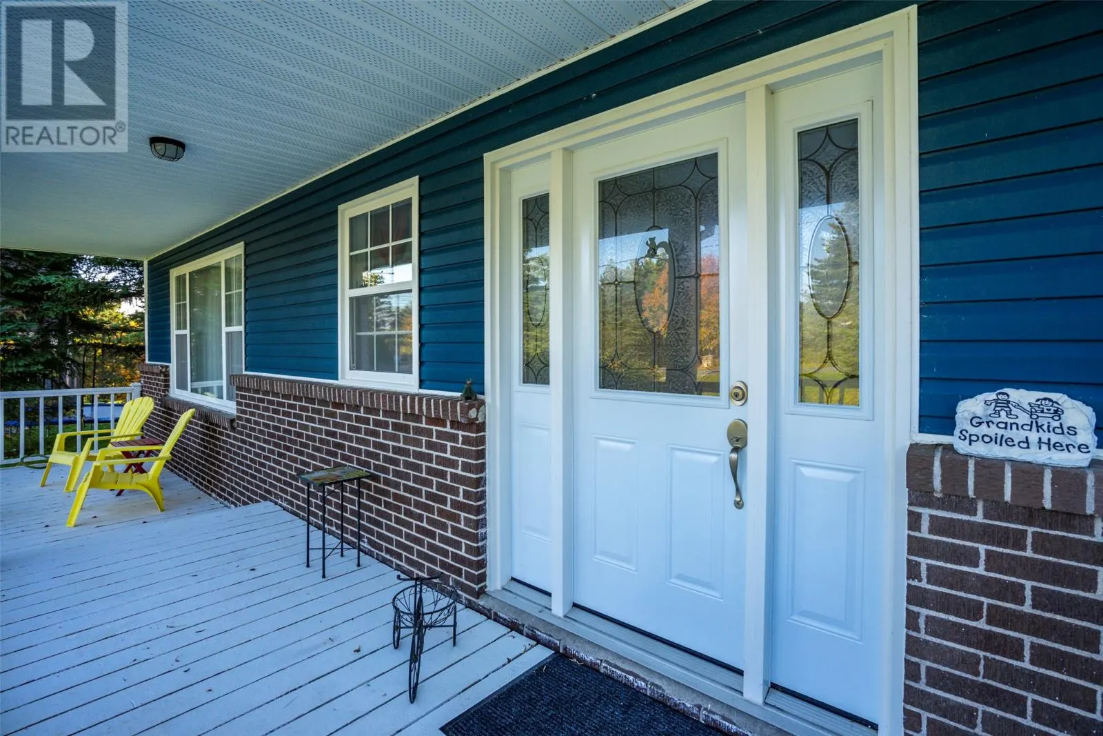 69 Forest Road