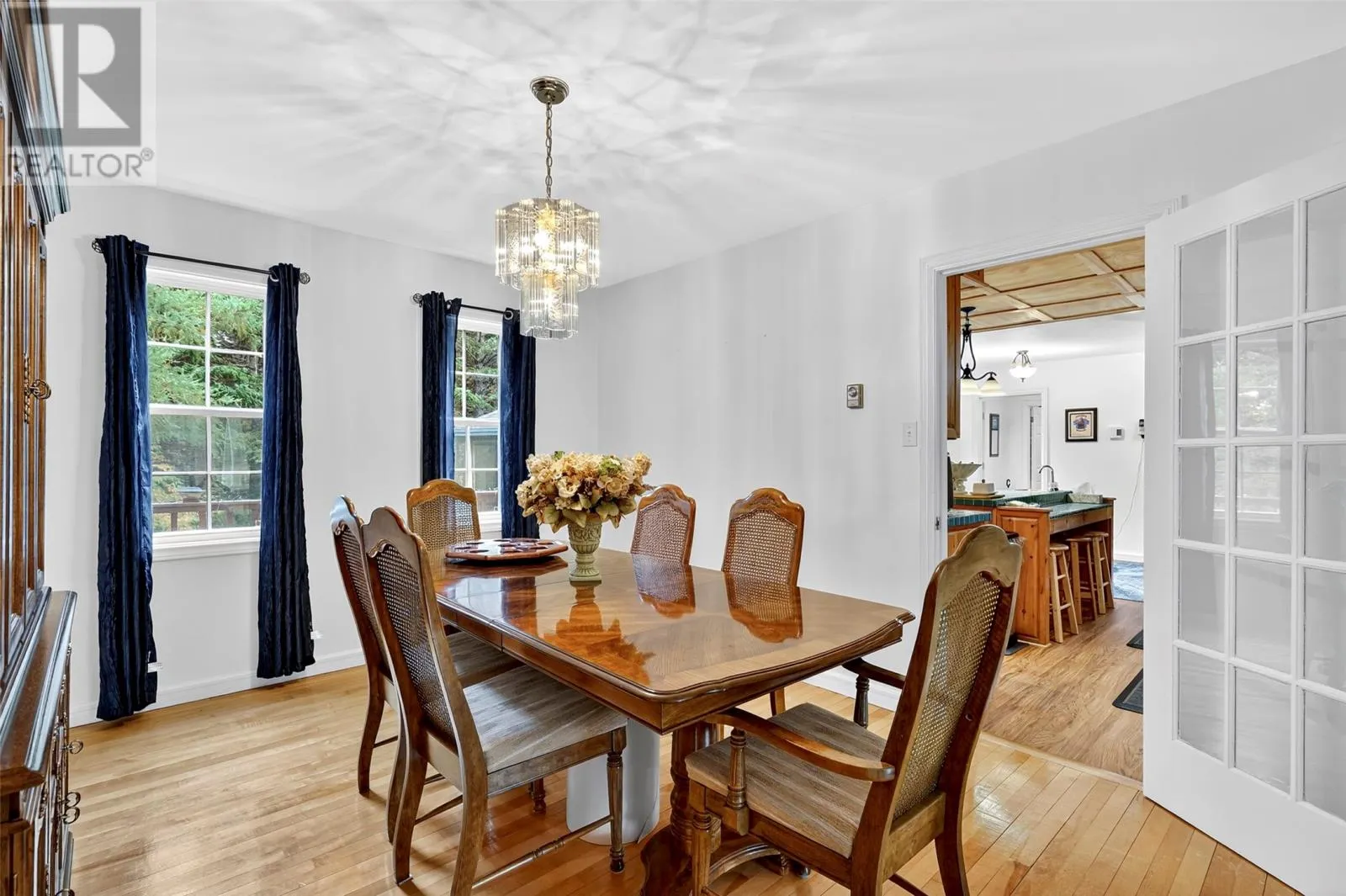 69 Forest Road