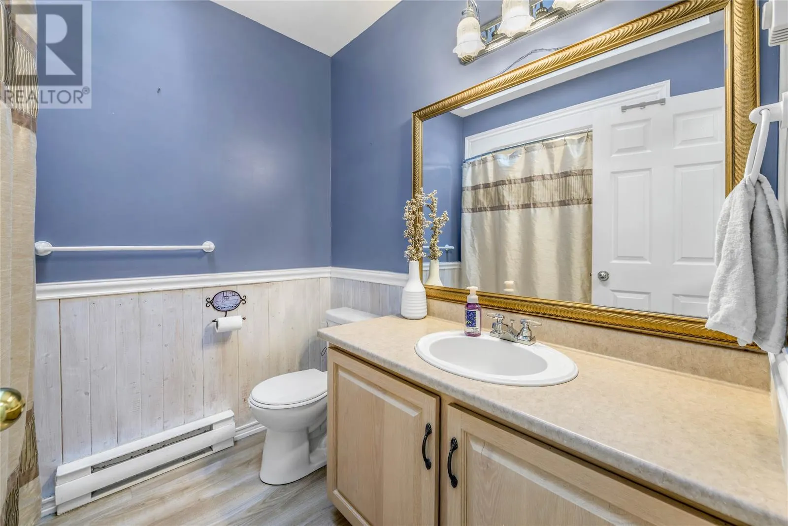 26 KARON Drive