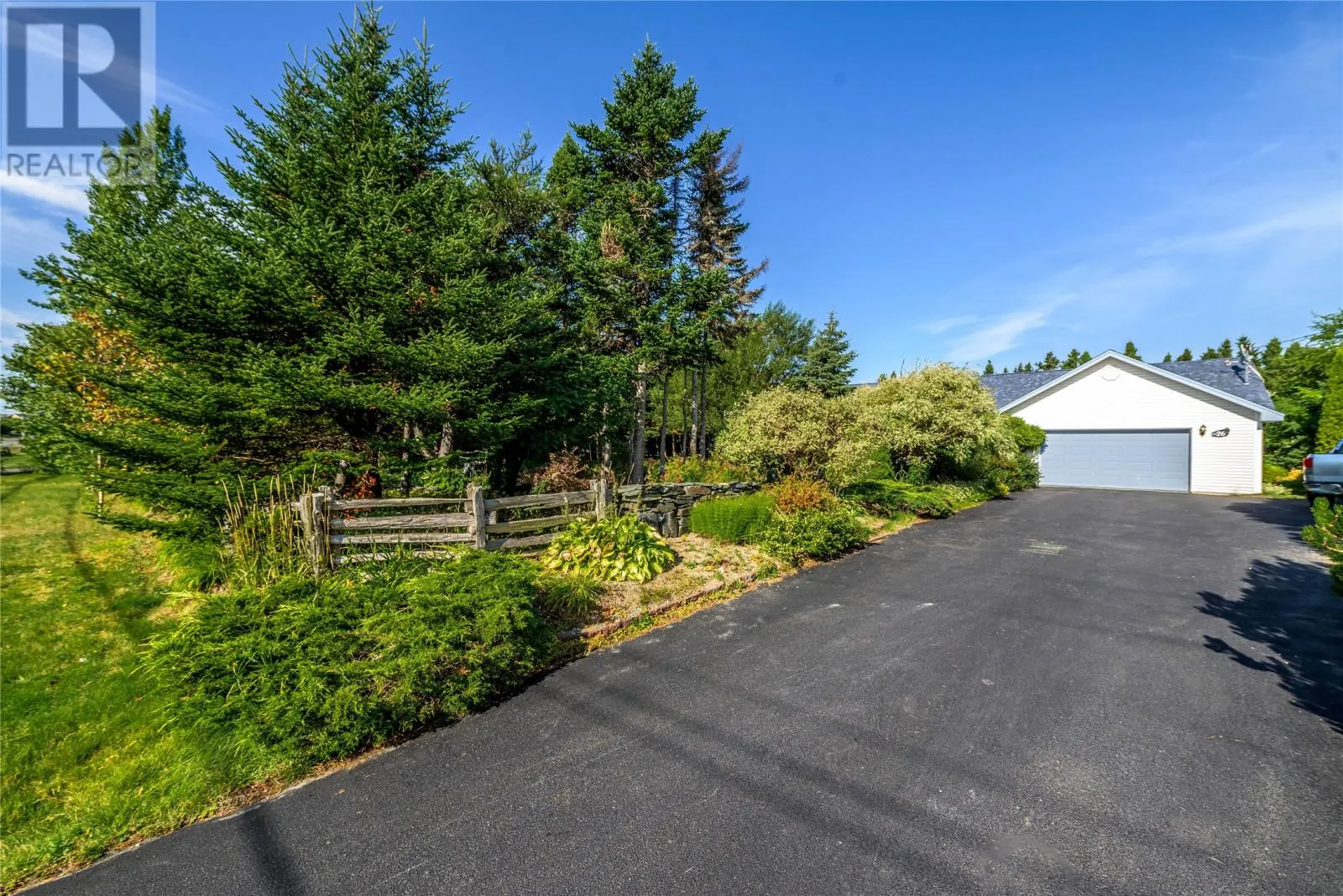 26 KARON Drive