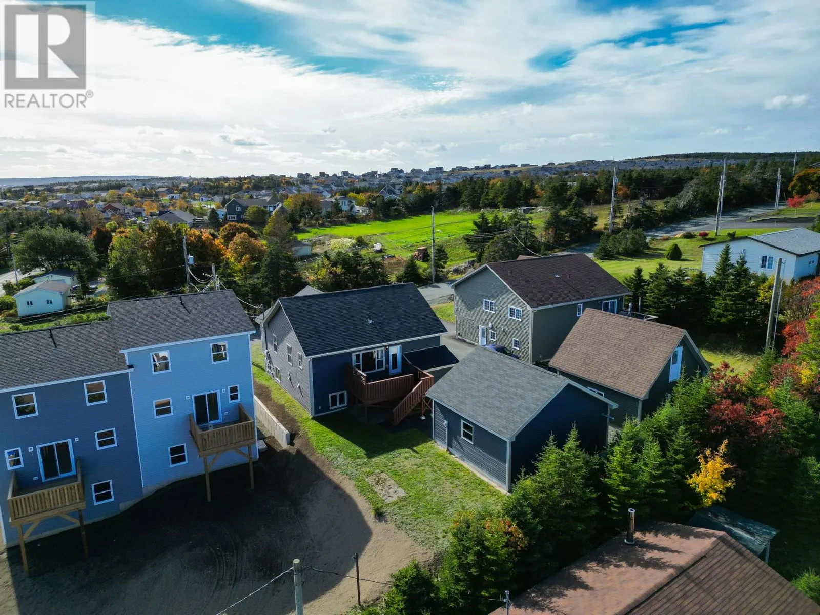 6 Ashlen Crescent