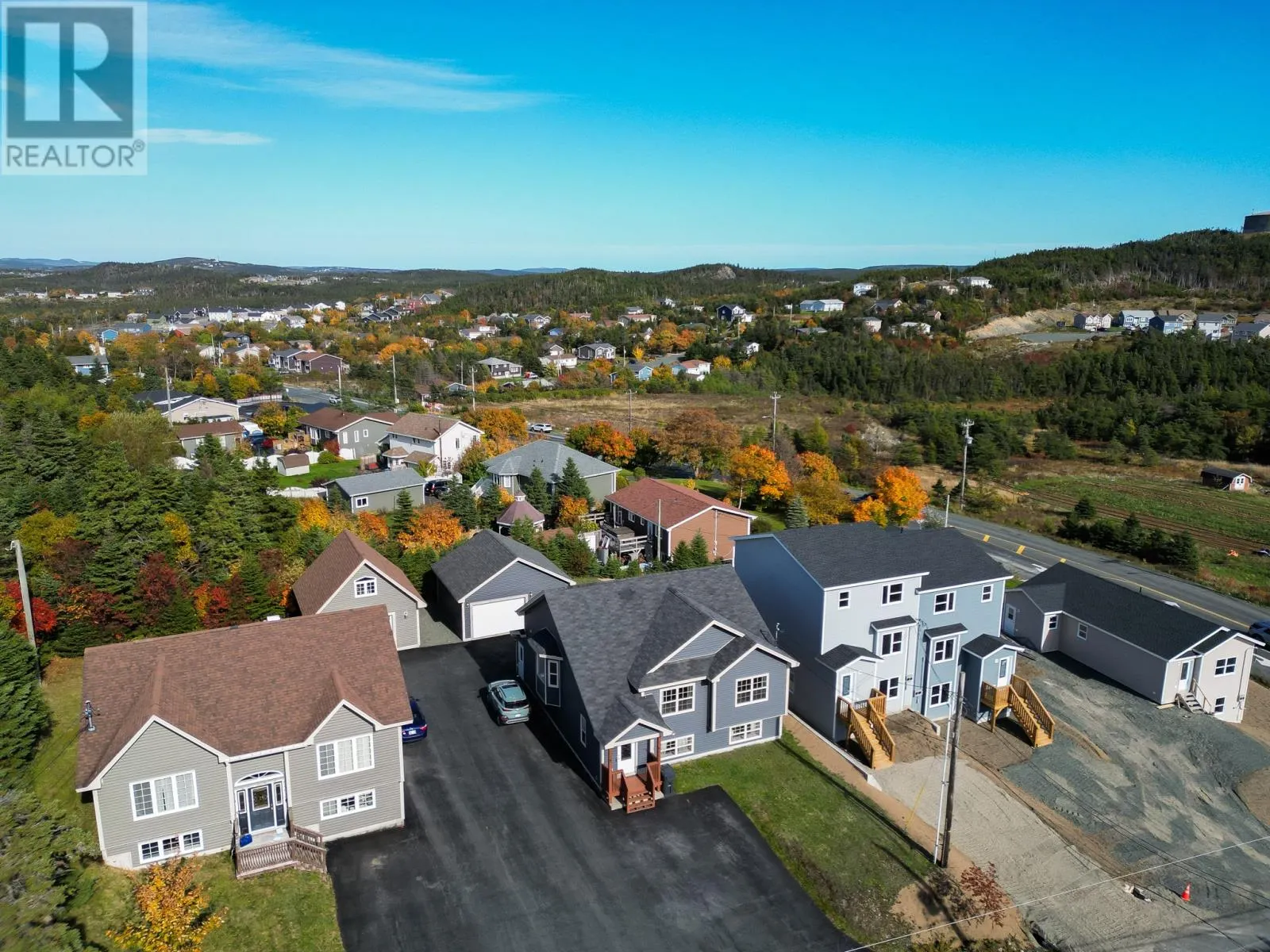 6 Ashlen Crescent