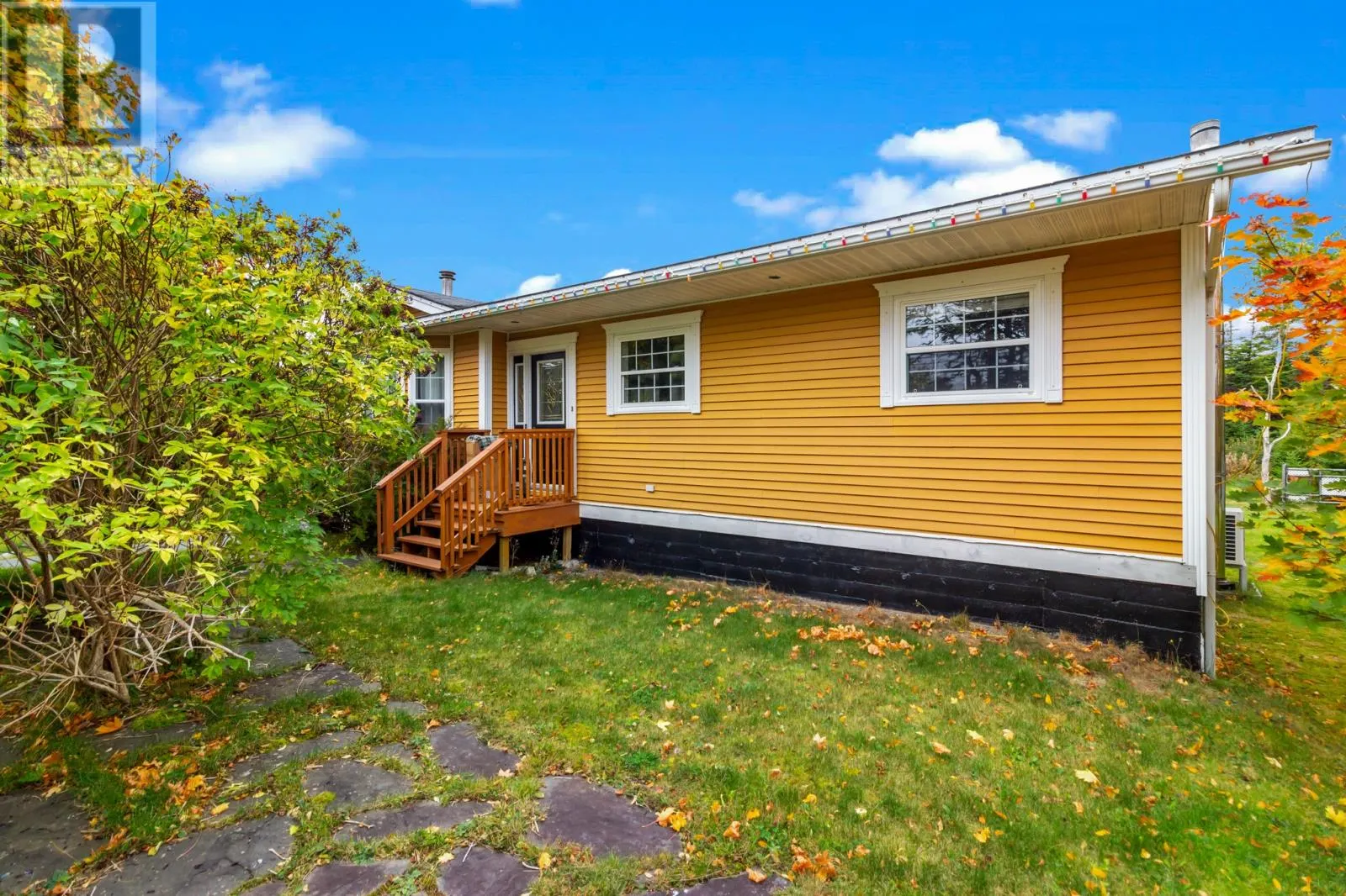 53 Red Head Road
