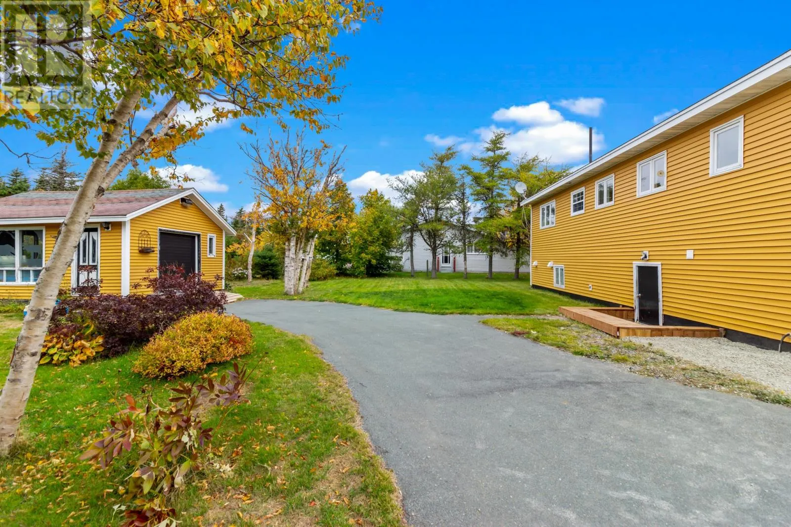 53 Red Head Road