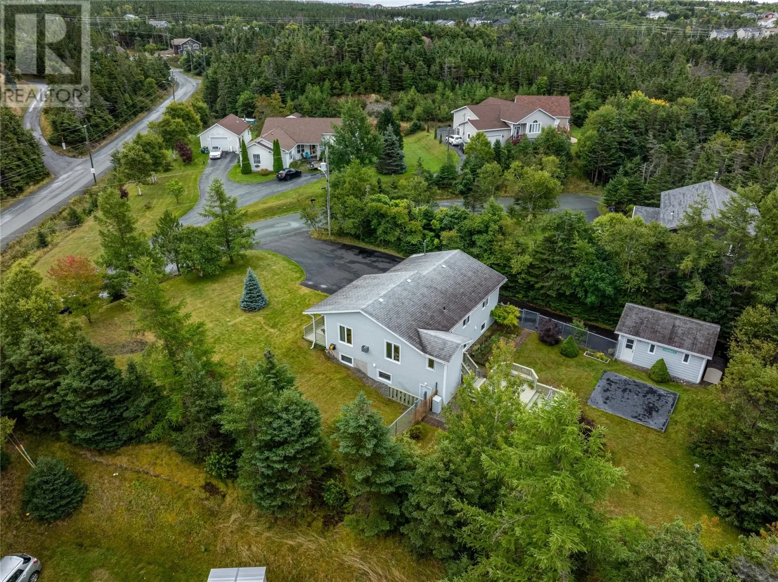 6 Coniferous Road