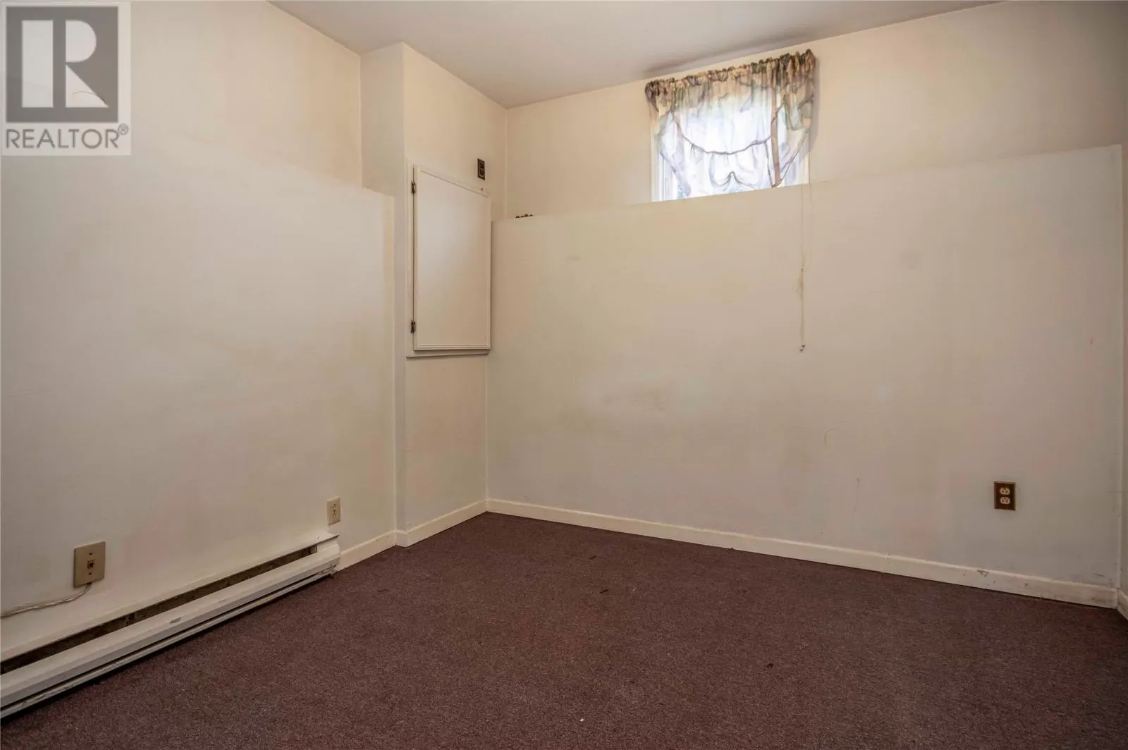 147 Groves Road