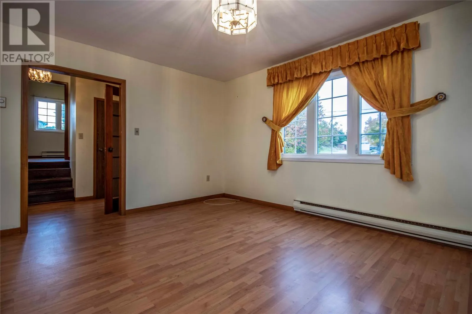 147 Groves Road