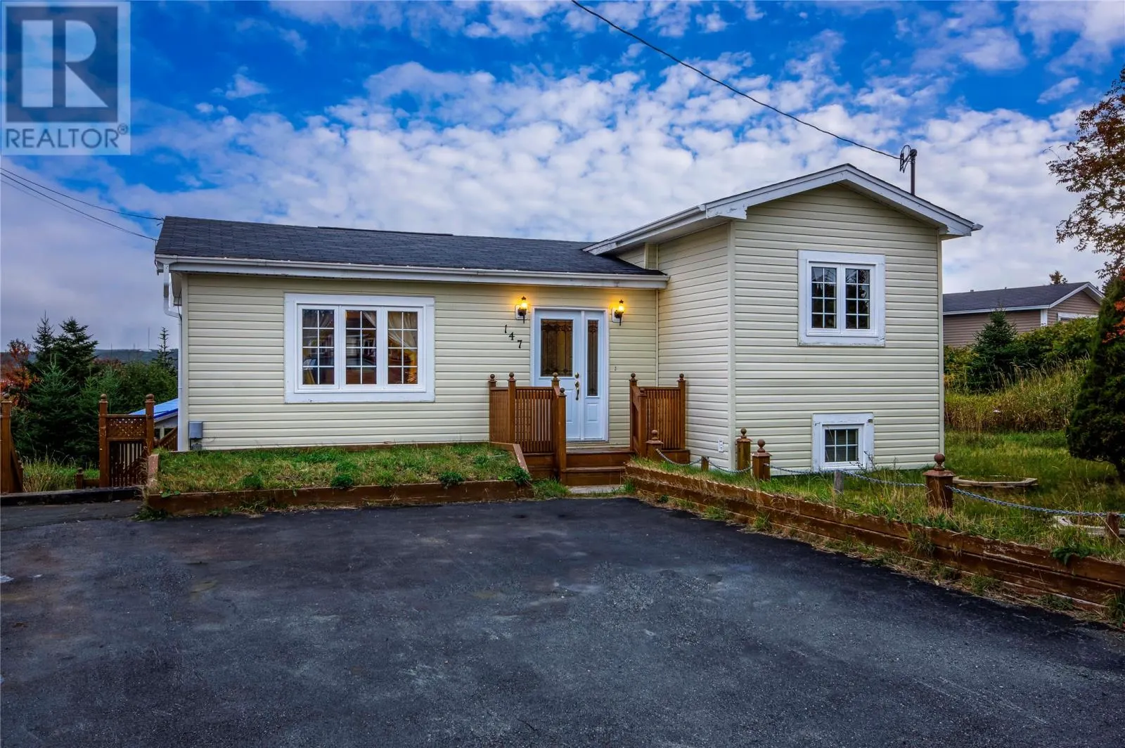 147 Groves Road