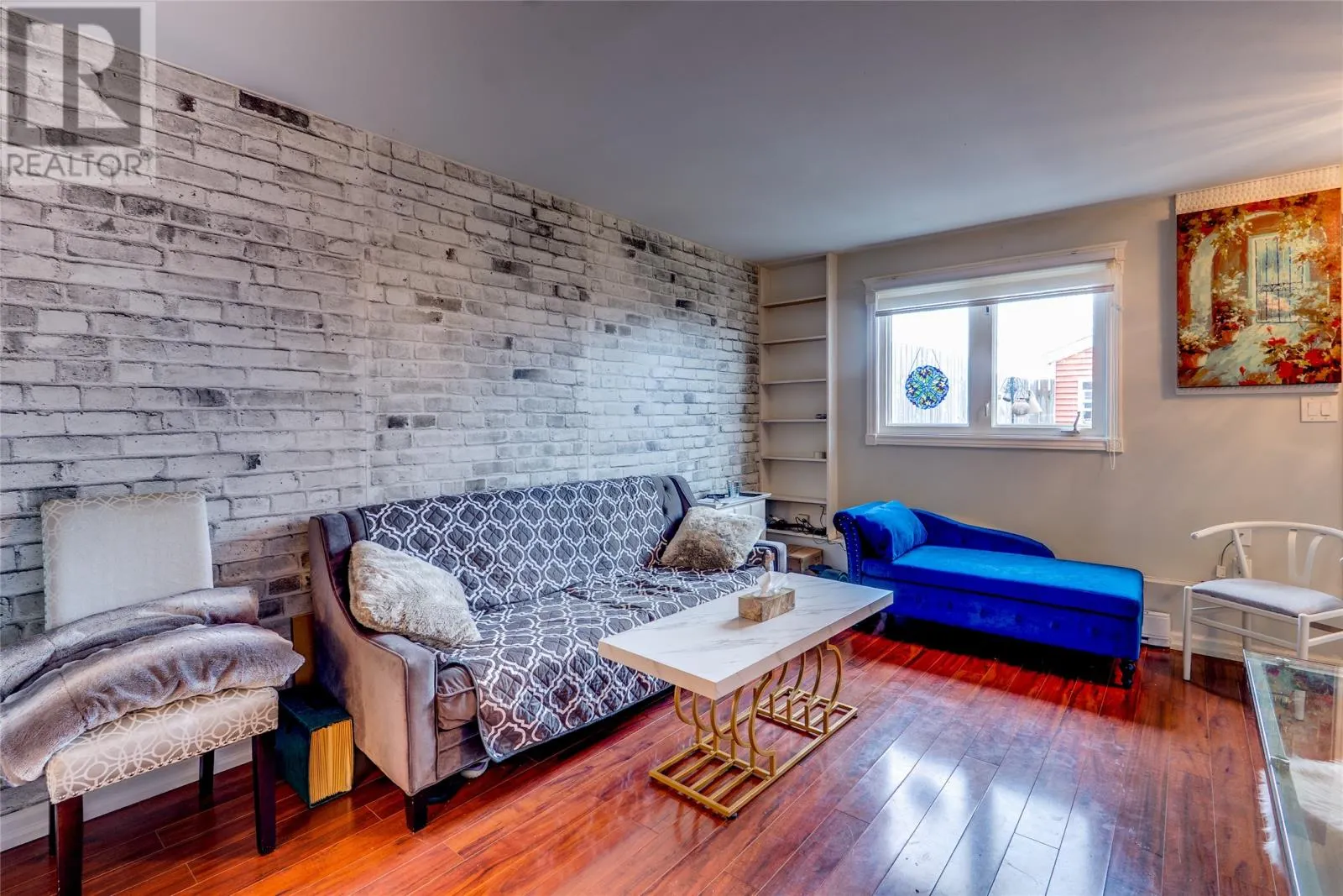 112 Farrell Drive