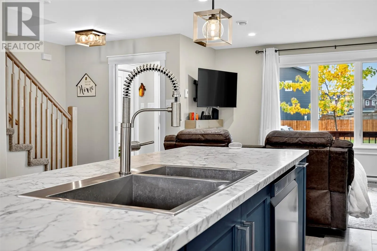 22 Lilac Crescent