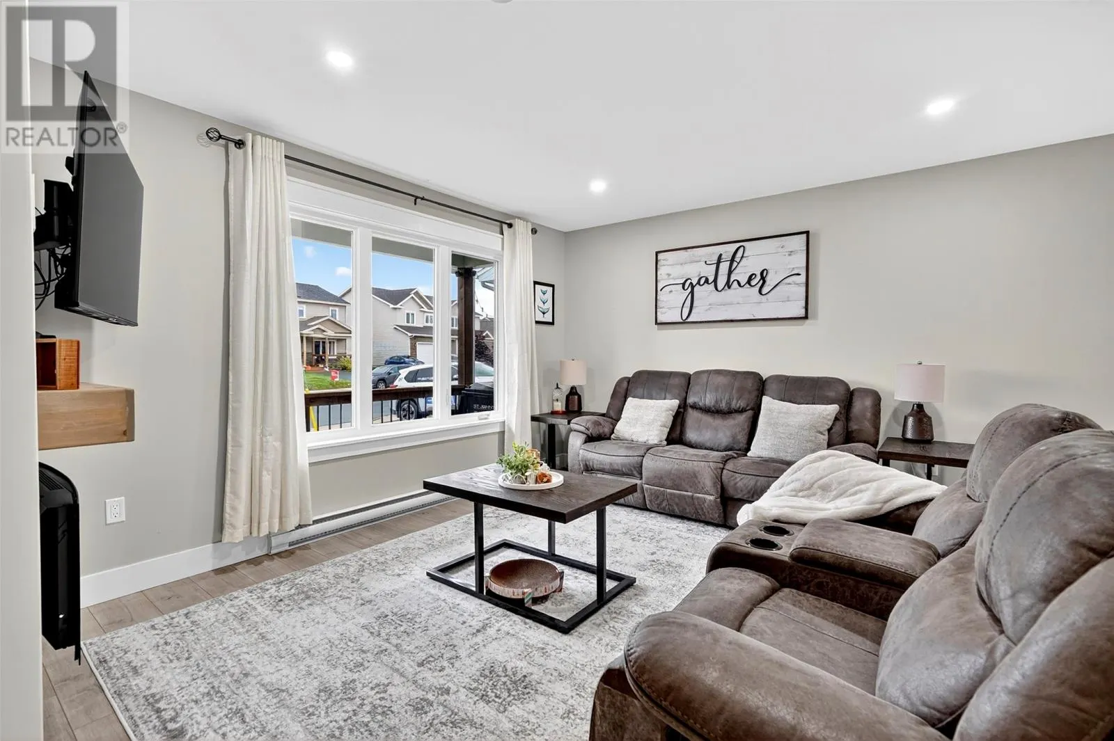22 Lilac Crescent