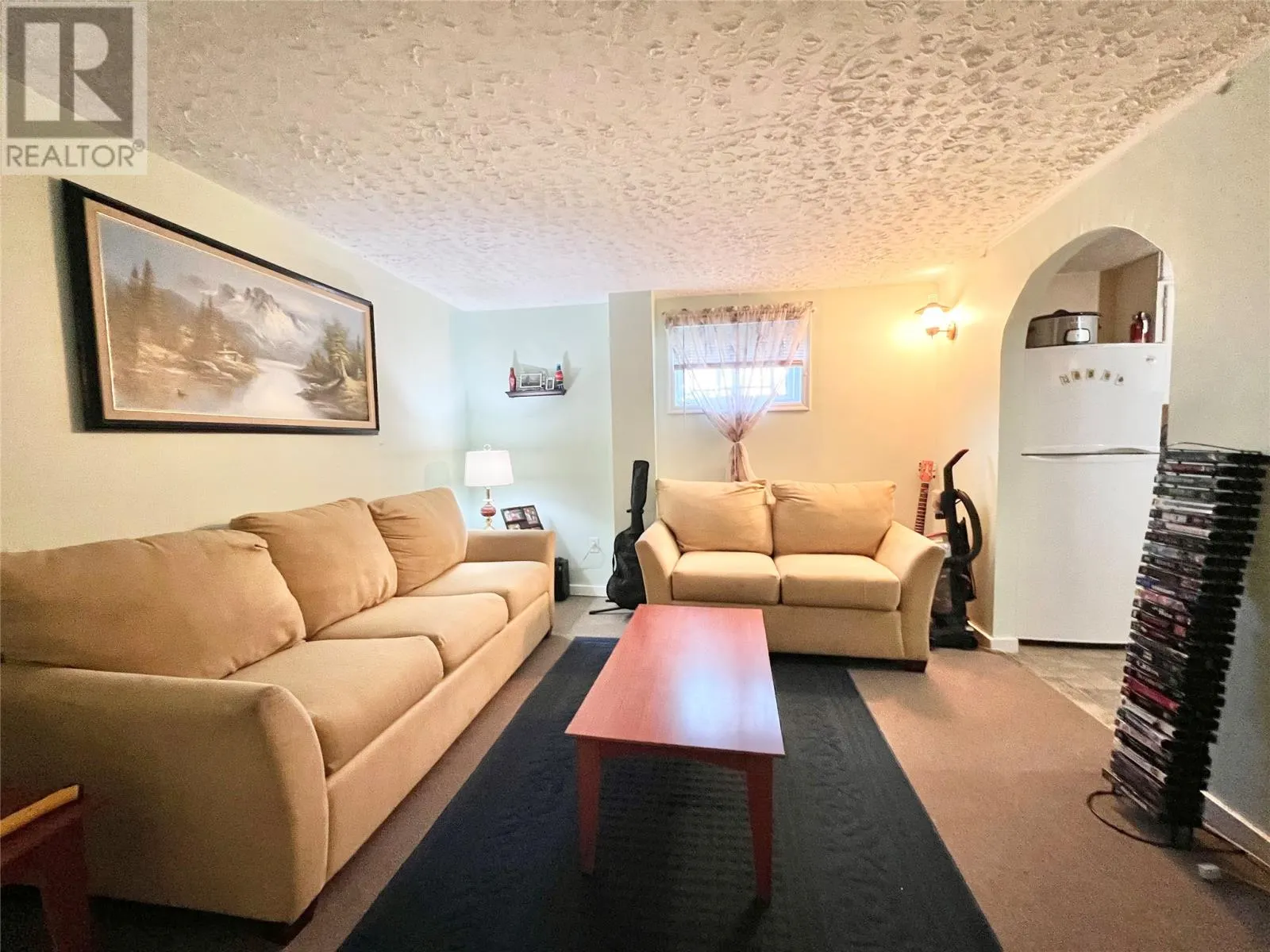 2 Aspen Heights
