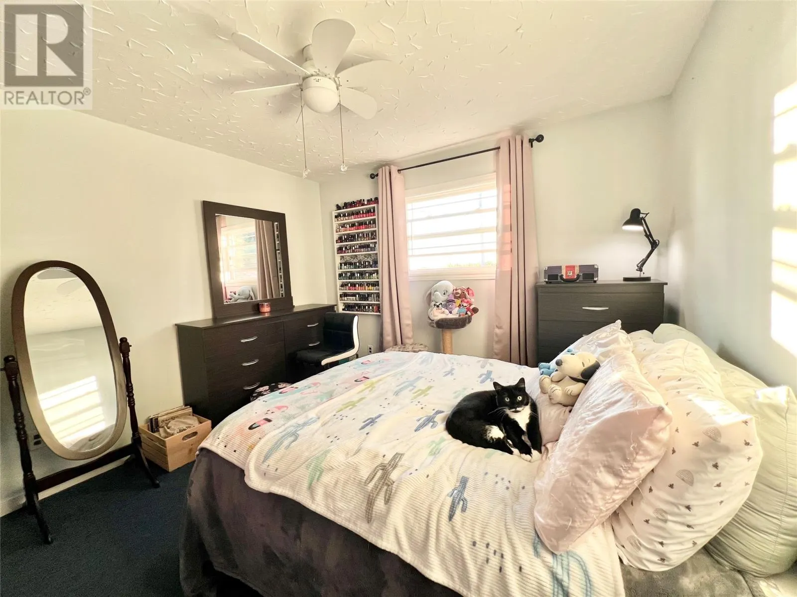 2 Aspen Heights